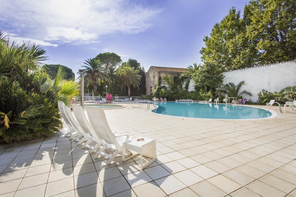 Hotel Le Domaine Du Mas Blanc By Popinns อาเลนยา ภายนอก รูปภาพ